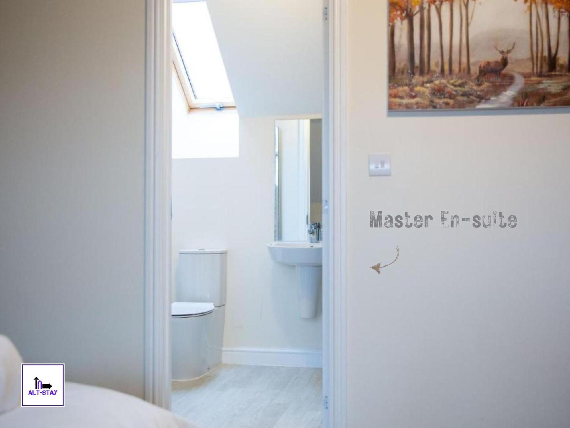 4 Bed 3 Bath - Kirkstall House By Alt-Stay Accommodation - Ideal For Contractors & Remote Workers - Long Stays Welcome Wakefield Eksteriør billede